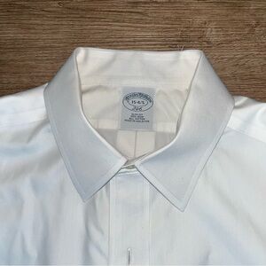 Brooks Brothers 346 Slim Fit No-Iron Dress Shirt